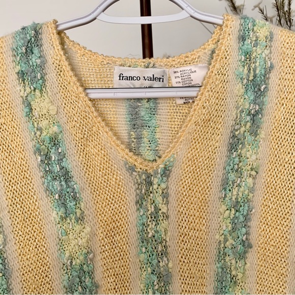 Franco Valeri Short Sleeve Textured Fuzzy Knit Top, Vintage, Size Large - Picture 3 of 8